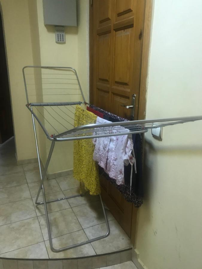 Ararat-Shulyavskaya Hostel Киев Экстерьер фото